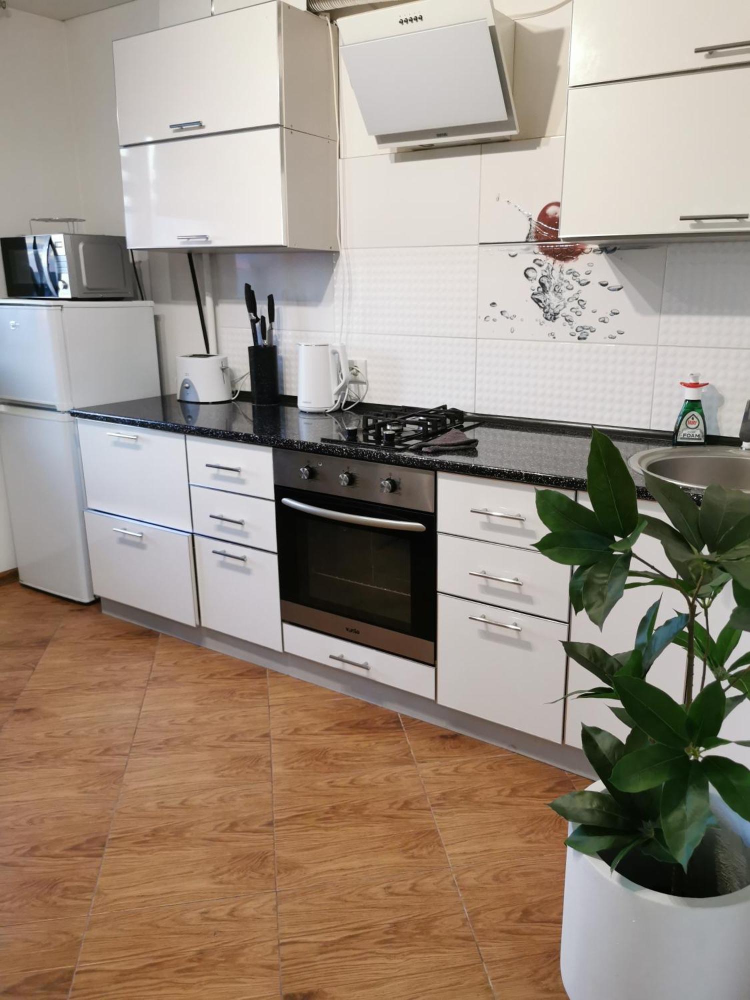 Studio Apartment In The Center Shostka Eksteriør bilde